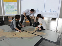 画像展示作業の風景２