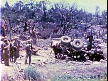 進軍する海兵隊 1945年6月